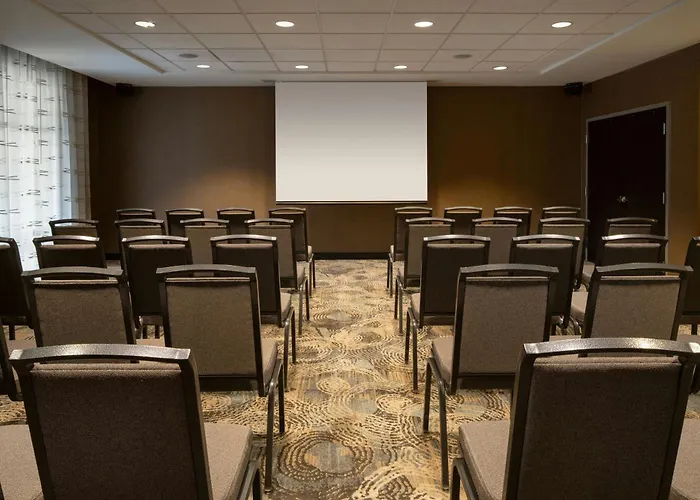Courtyard By Marriott Salt River Hotel 3*