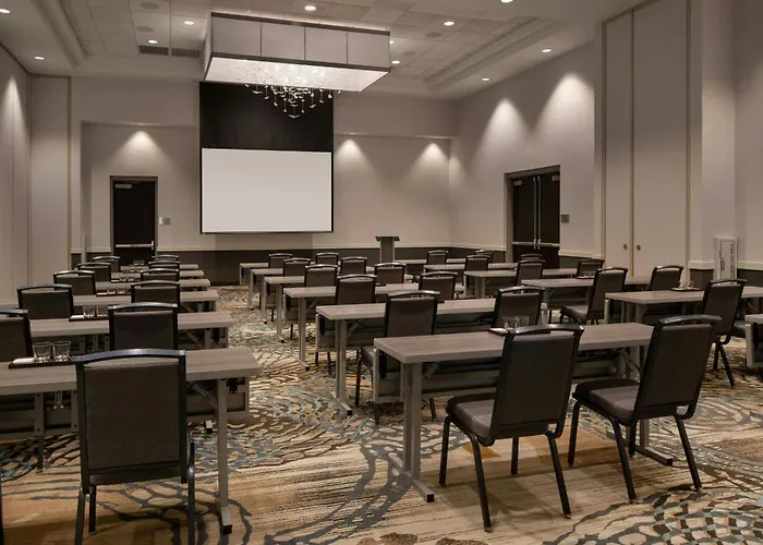 Hotel Courtyard By Marriott Salt River 3*