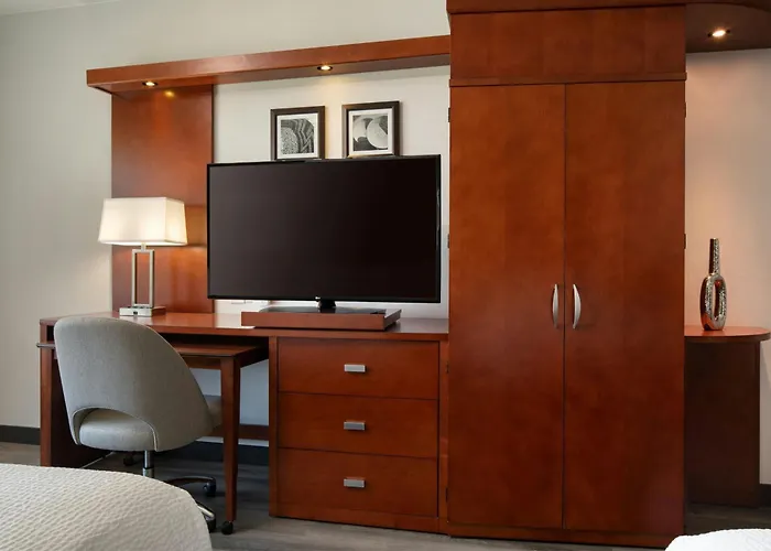 Courtyard By Marriott Salt River 3*