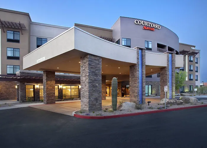 Courtyard By Marriott Salt River Hotel