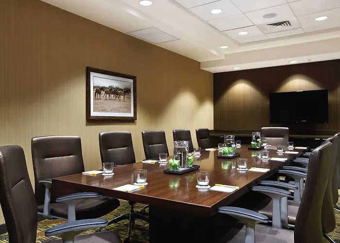 Courtyard By Marriott Salt River 3*