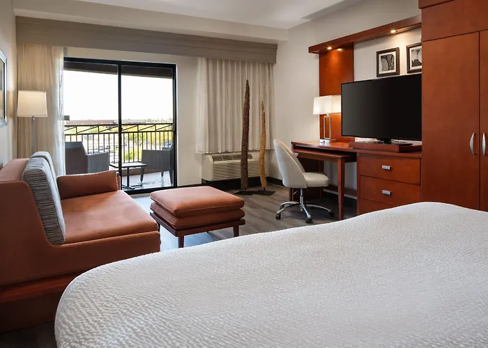Courtyard By Marriott Salt River